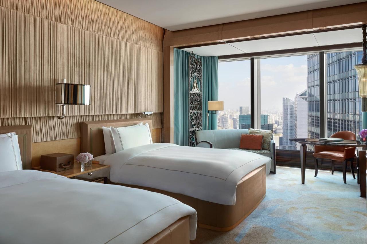 The Ritz-Carlton Shanghai, Pudong Bagian luar foto