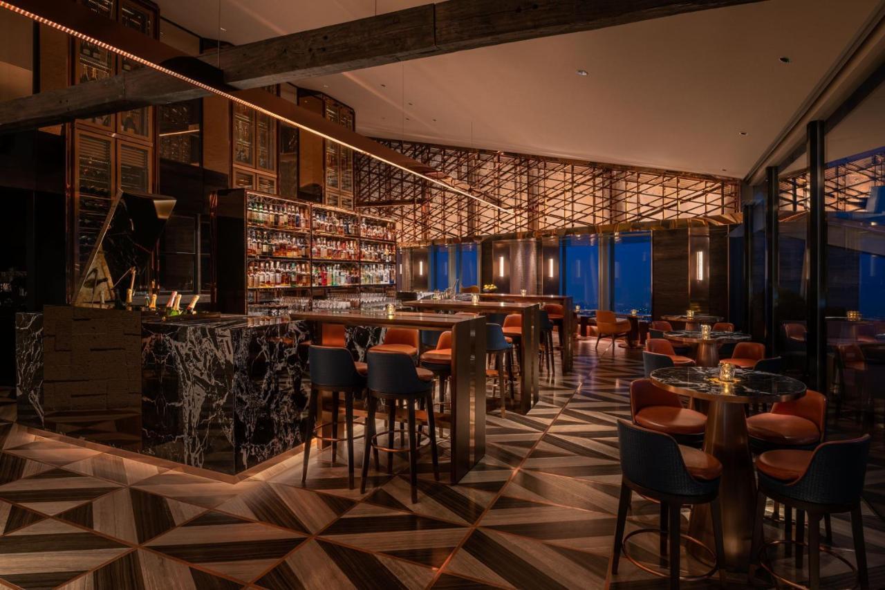 The Ritz-Carlton Shanghai, Pudong Bagian luar foto